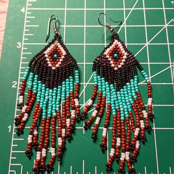 Beaded Fringe Earrings - Picture 3 of 3